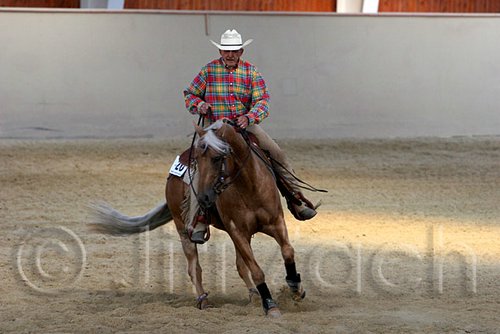 QH062_2289n.jpg