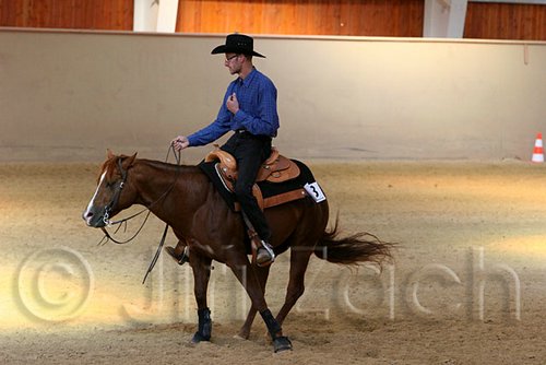QH062_2332n.jpg