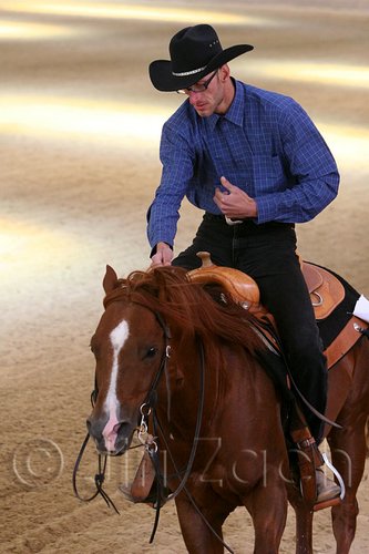 QH062_2341n.jpg