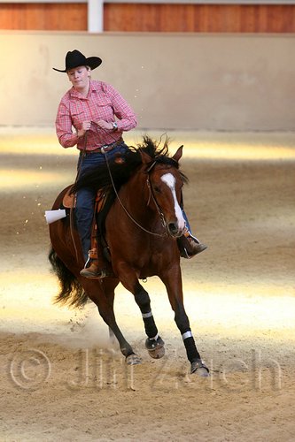 QH062_2363n.jpg