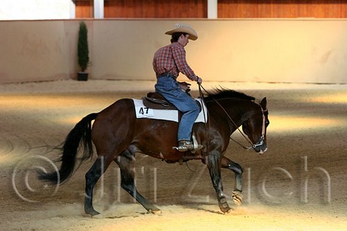 QH062_2380n.jpg
