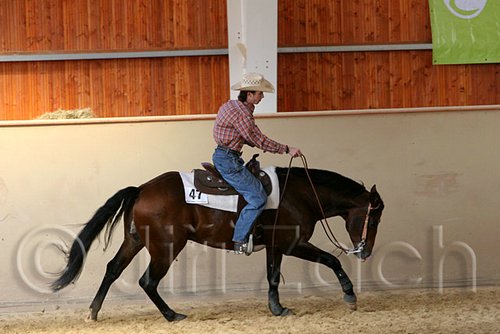 QH062_2390n.jpg
