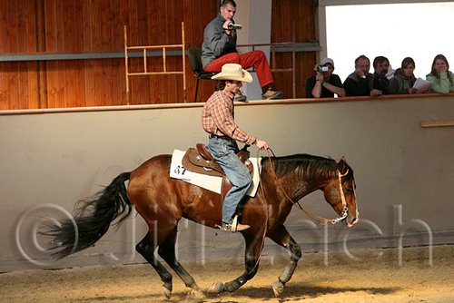 QH062_2392n.jpg