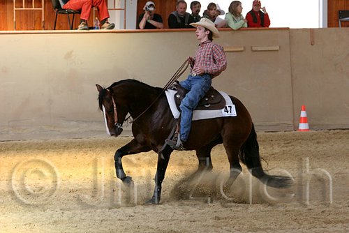 QH062_2399n.jpg