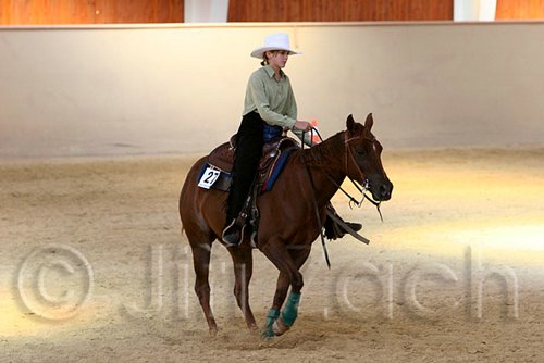 QH062_2403n.jpg