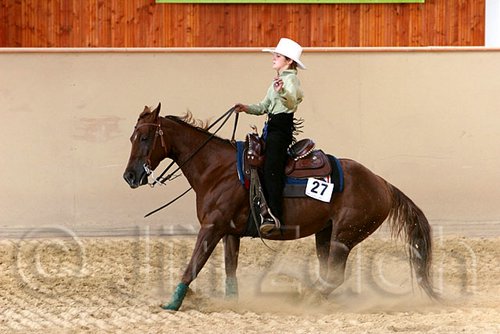QH062_2415n.jpg