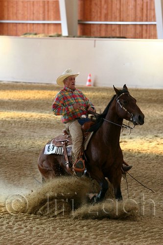 QH062_2461n.jpg