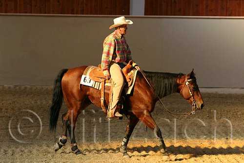 QH062_2464n.jpg