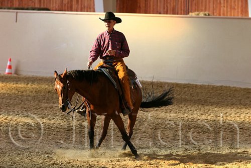 QH062_2465n.jpg