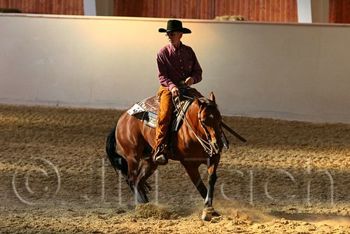 QH062_2469n.jpg