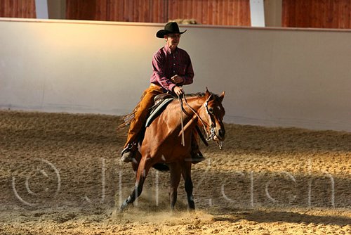 QH062_2471n.jpg