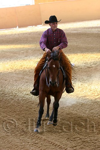 QH062_2476n.jpg