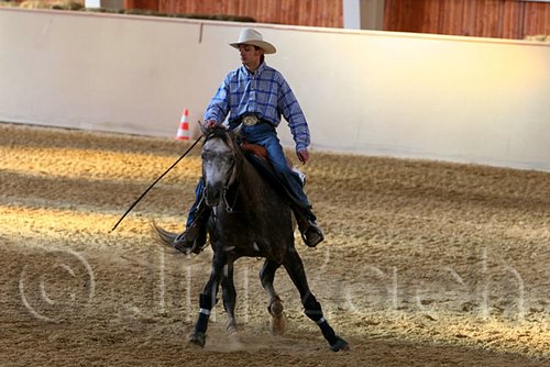 QH062_2492n.jpg