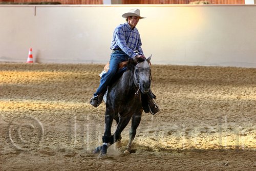 QH062_2499n.jpg