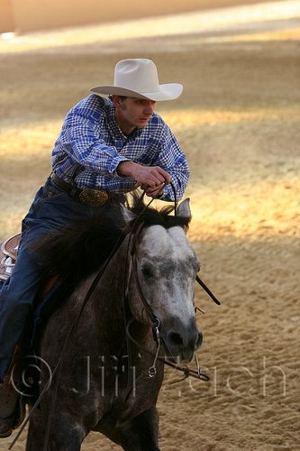 QH062_2512n.jpg
