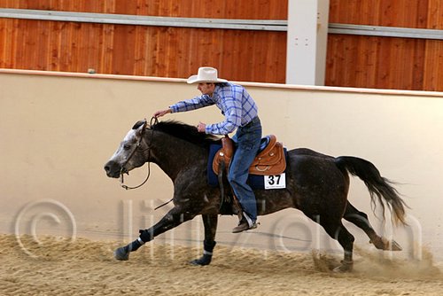 QH062_2515n.jpg