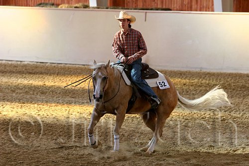 QH062_2540n.jpg