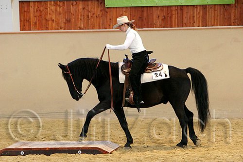 QH062_1641n.jpg