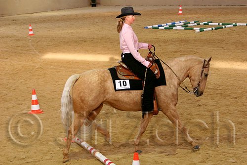 QH062_1649n.jpg