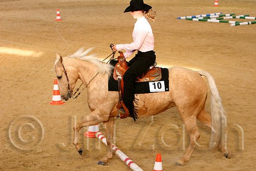 QH062_1691n.jpg