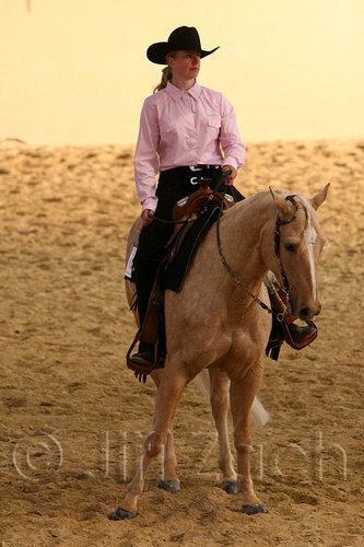 QH062_1698n.jpg