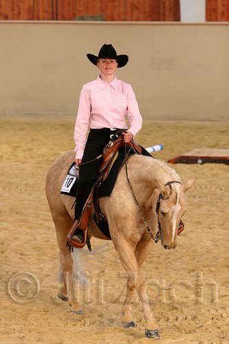 QH062_1705n.jpg