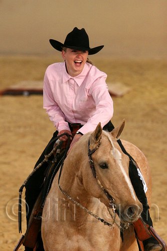 QH062_1707n.jpg