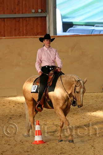 QH062_1709n.jpg