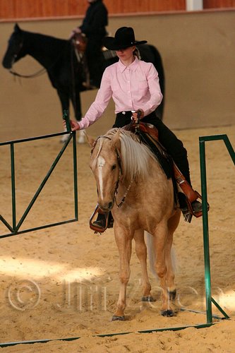 QH062_1710n.jpg