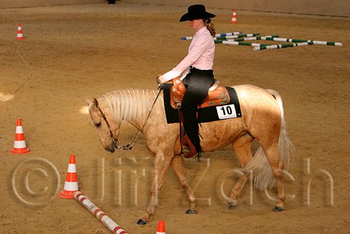 QH062_1713n.jpg
