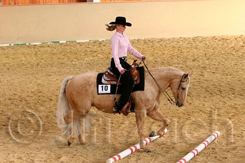 QH062_1714n.jpg
