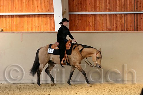 QH062_2032n.jpg