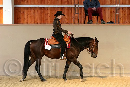 QH062_2037n.jpg
