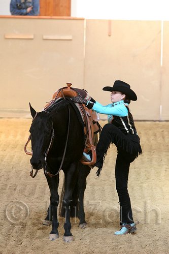 QH062_2080n.jpg