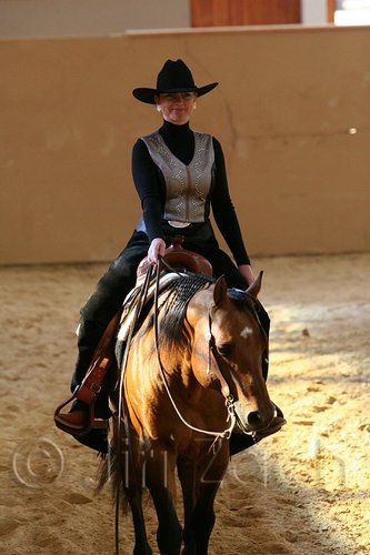 QH062_2097n.jpg