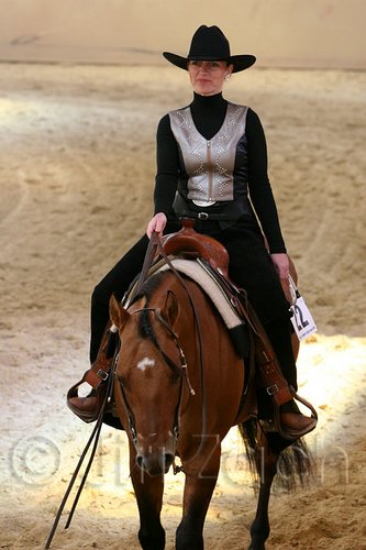 QH062_2114n.jpg