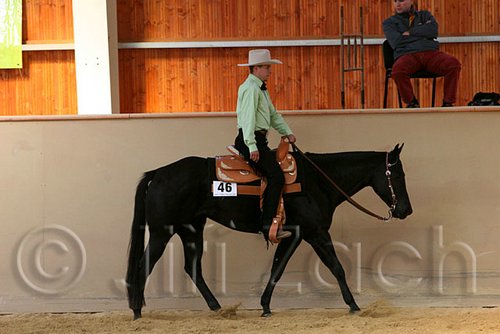 QH062_2116n.jpg