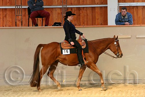 QH062_2119n.jpg