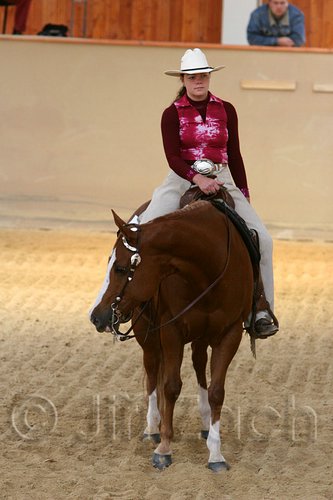 QH062_2122n.jpg