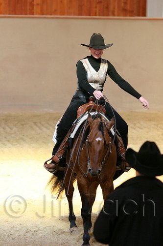 QH062_2128n.jpg
