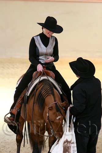 QH062_2129n.jpg
