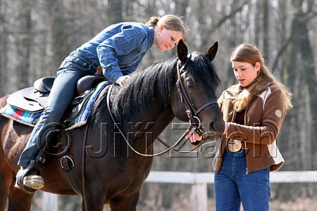 IMG_0937web.jpg