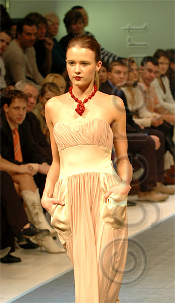 PFW_3216c.jpg