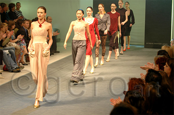 PFW_3220c.jpg