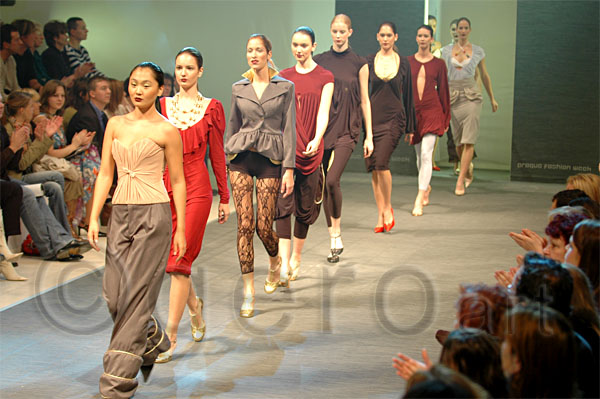 PFW_3221c.jpg