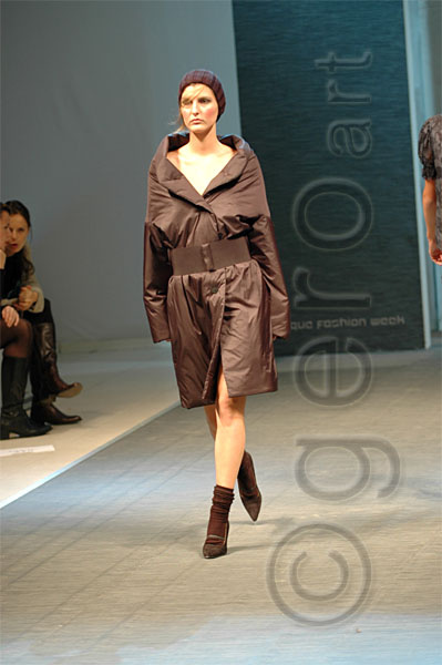 PFW_3901c.jpg