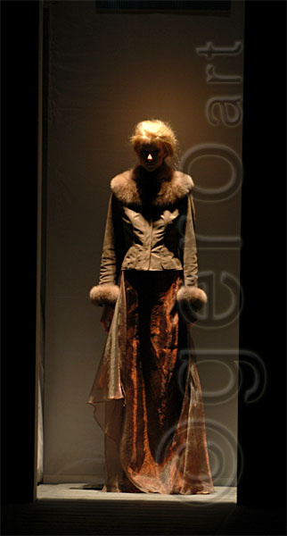 PFW_2420c.jpg