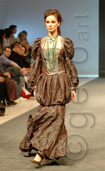PFW_2545c.jpg
