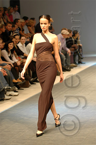 PFW_3761c.jpg