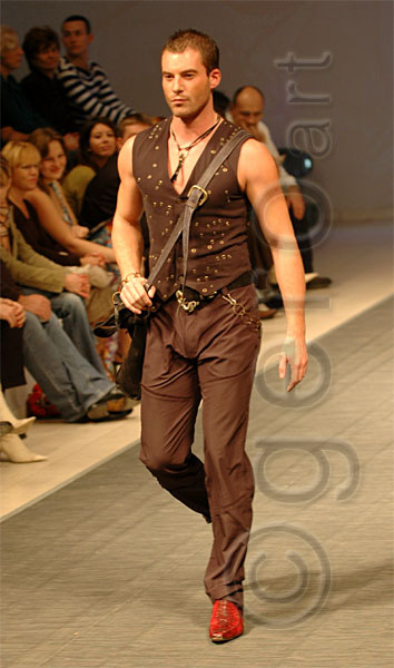 PFW_3233c.jpg